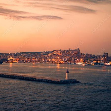 Central Moon Cagliari Vista Mare ภายนอก รูปภาพ